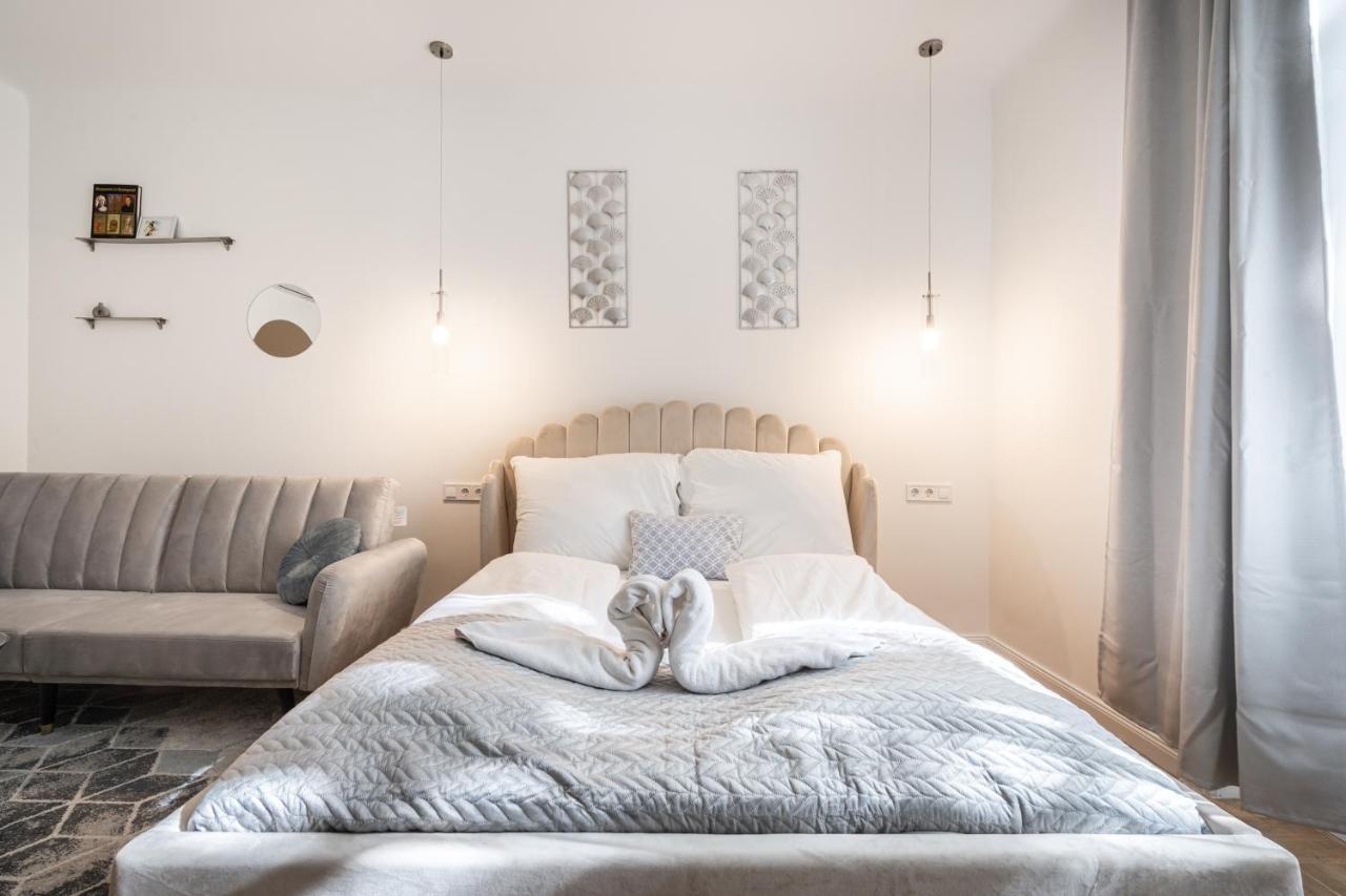 D71 - Central Cozy Suite, Best Location By Bqa Budapest Exterior photo