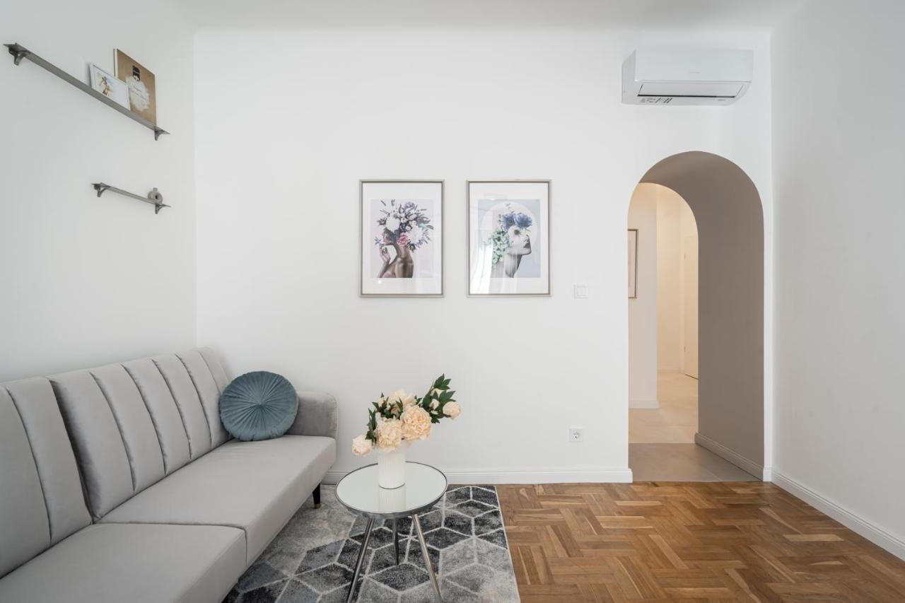 D71 - Central Cozy Suite, Best Location By Bqa Budapest Exterior photo